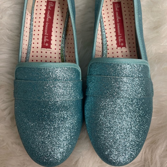B.A.I.T Footwear blue glitter loafers size 7 - Picture 6 of 6